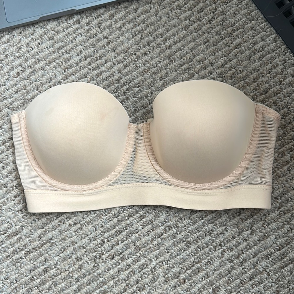 Lively the smoothest 32D strapless bra with straps nude